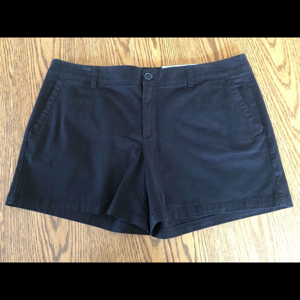 Liz Claiborne Classic Twill Short